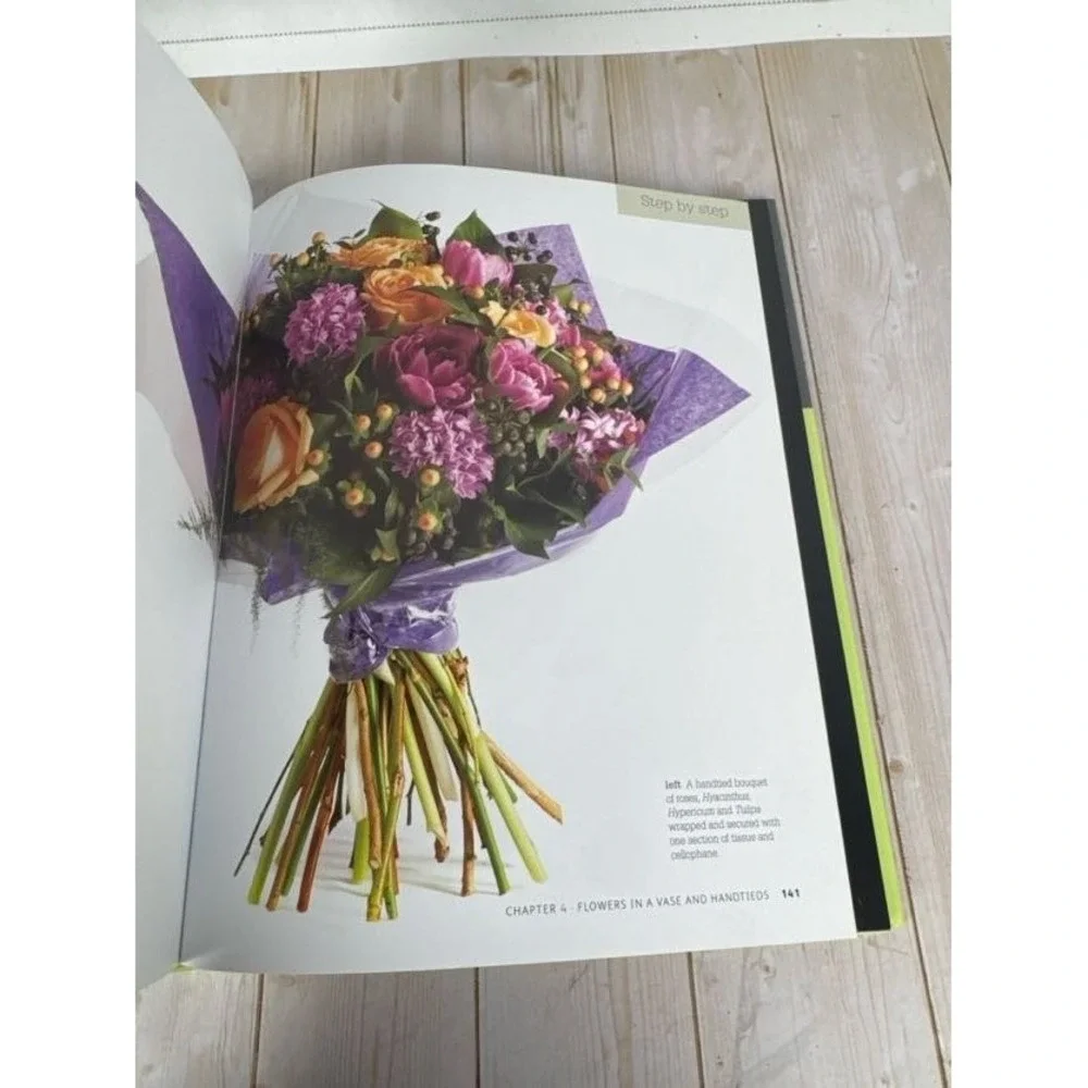 Flower Arranging Complete Guide Judith Blacklock 2012 First‎ Edition Floral